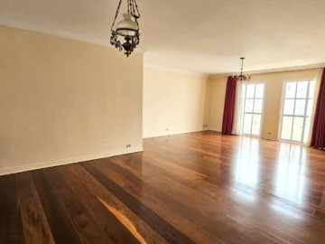 Apartamento para Aluguel